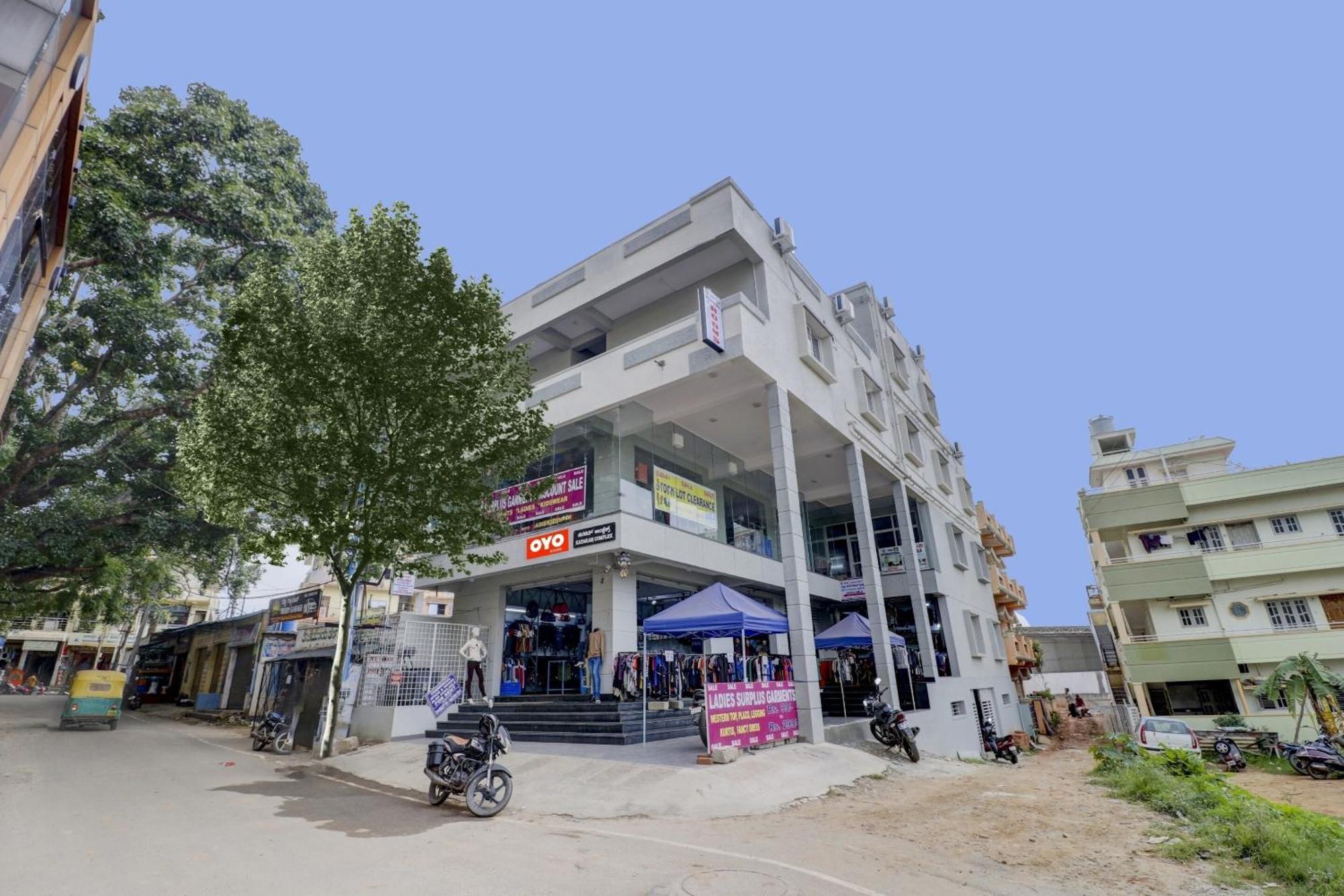 Flagship Sai International Near Nagasandra Metro Station Bengalúr Exteriér fotografie